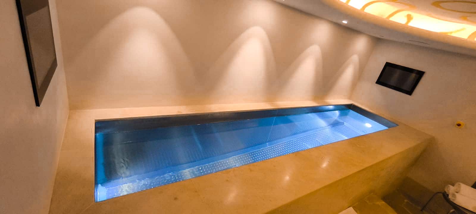 Piscine 1