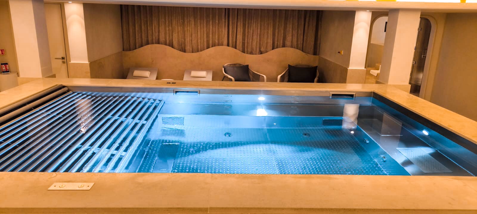 Piscine 1